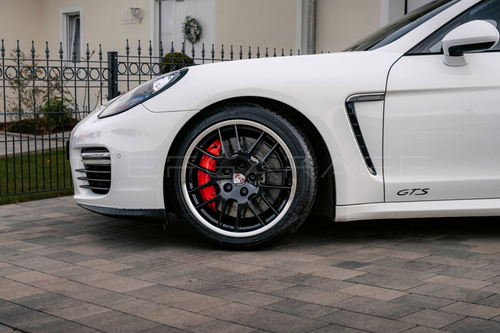 Porsche Panamera GTS