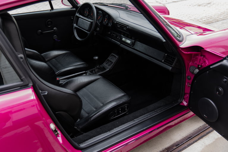 Porsche 964 Carrera 4