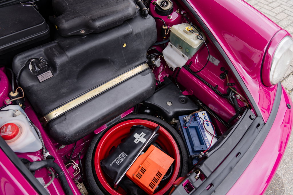 Porsche 964 Carrera 4