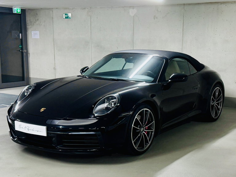 Porsche 992 Carrera 4S