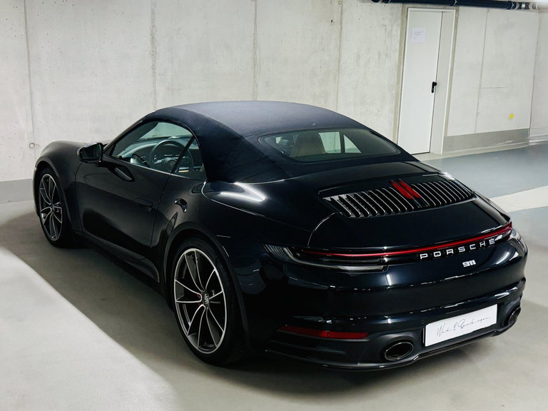 Porsche 992 Carrera 4S