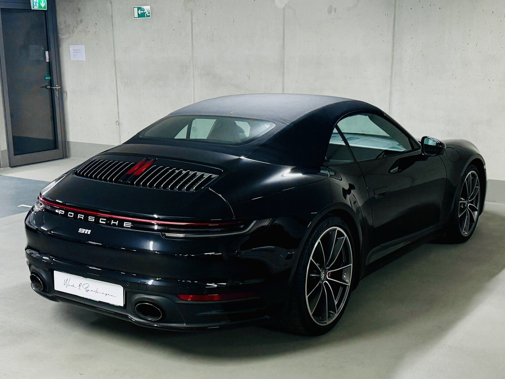 Porsche 992 Carrera 4S