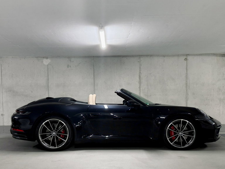 Porsche 992 Carrera 4S