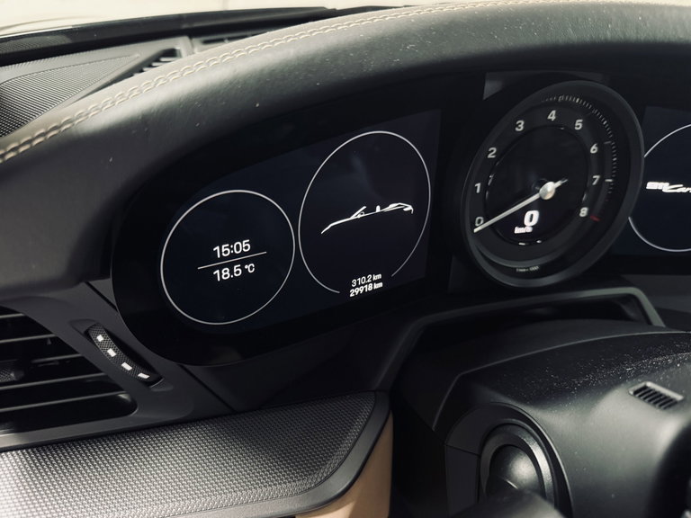 Porsche 992 Carrera 4S