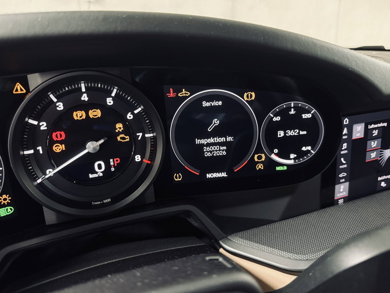 Porsche 992 Carrera 4S
