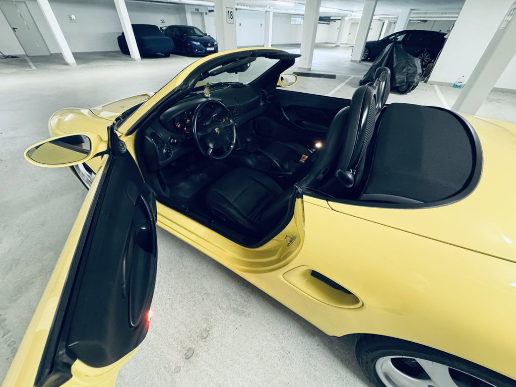Porsche 986 Boxster