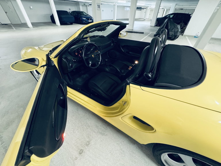 Porsche 986 Boxster