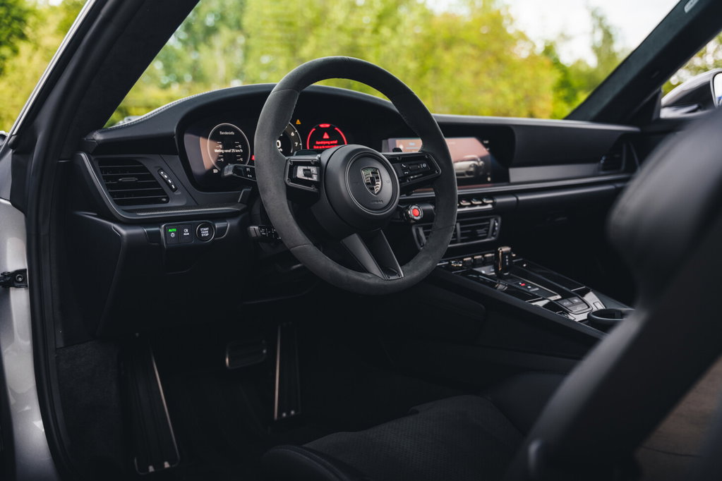 Porsche 992.2 Turbo S