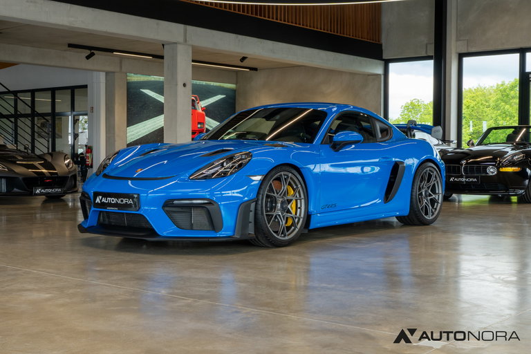 Porsche 718 Cayman GT4 RS