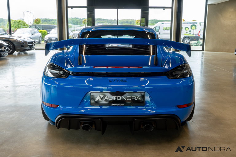 Porsche 718 Cayman GT4 RS