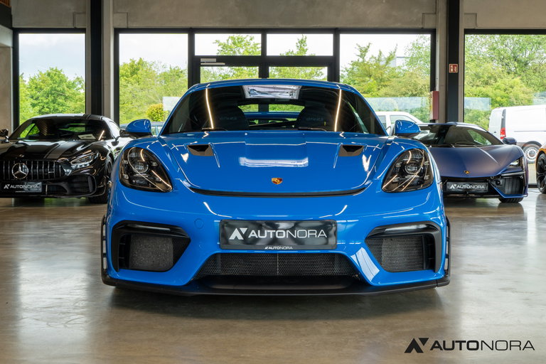 Porsche 718 Cayman GT4 RS