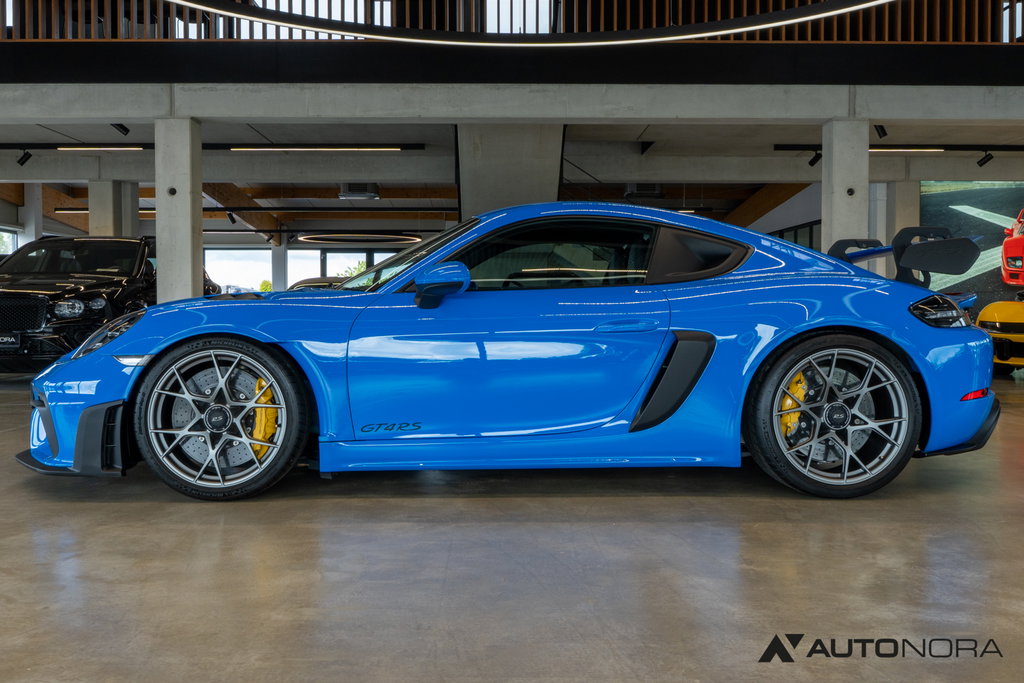 Porsche 718 Cayman GT4 RS