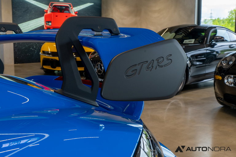 Porsche 718 Cayman GT4 RS