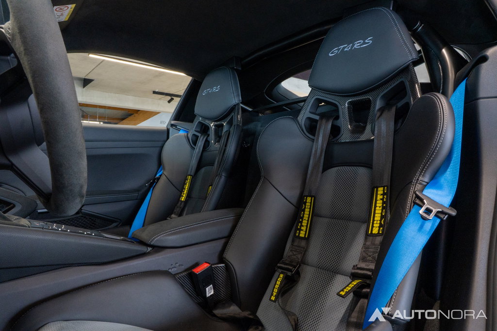 Porsche 718 Cayman GT4 RS
