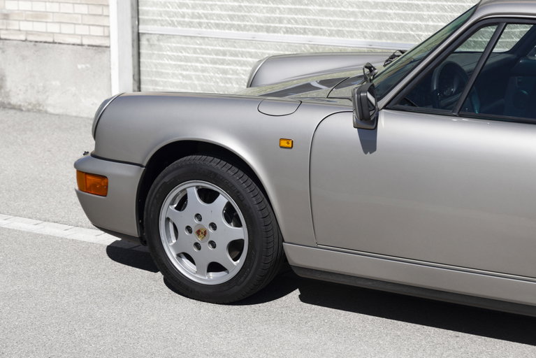 Porsche 964 Carrera 4