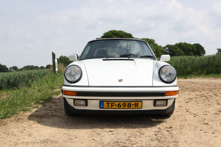 Porsche 911 Carrera 3.2 (US)