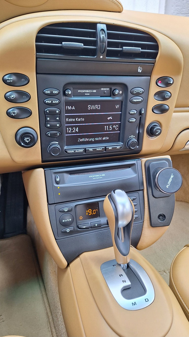 Porsche 996.2 Carrera 4