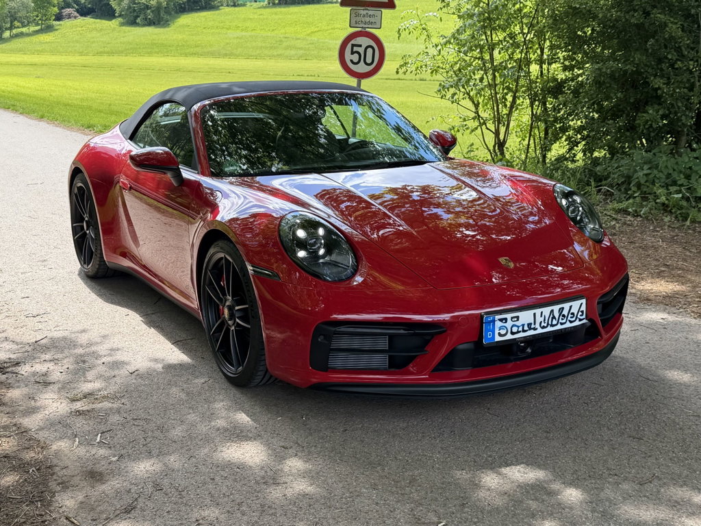 Porsche 992 Carrera GTS