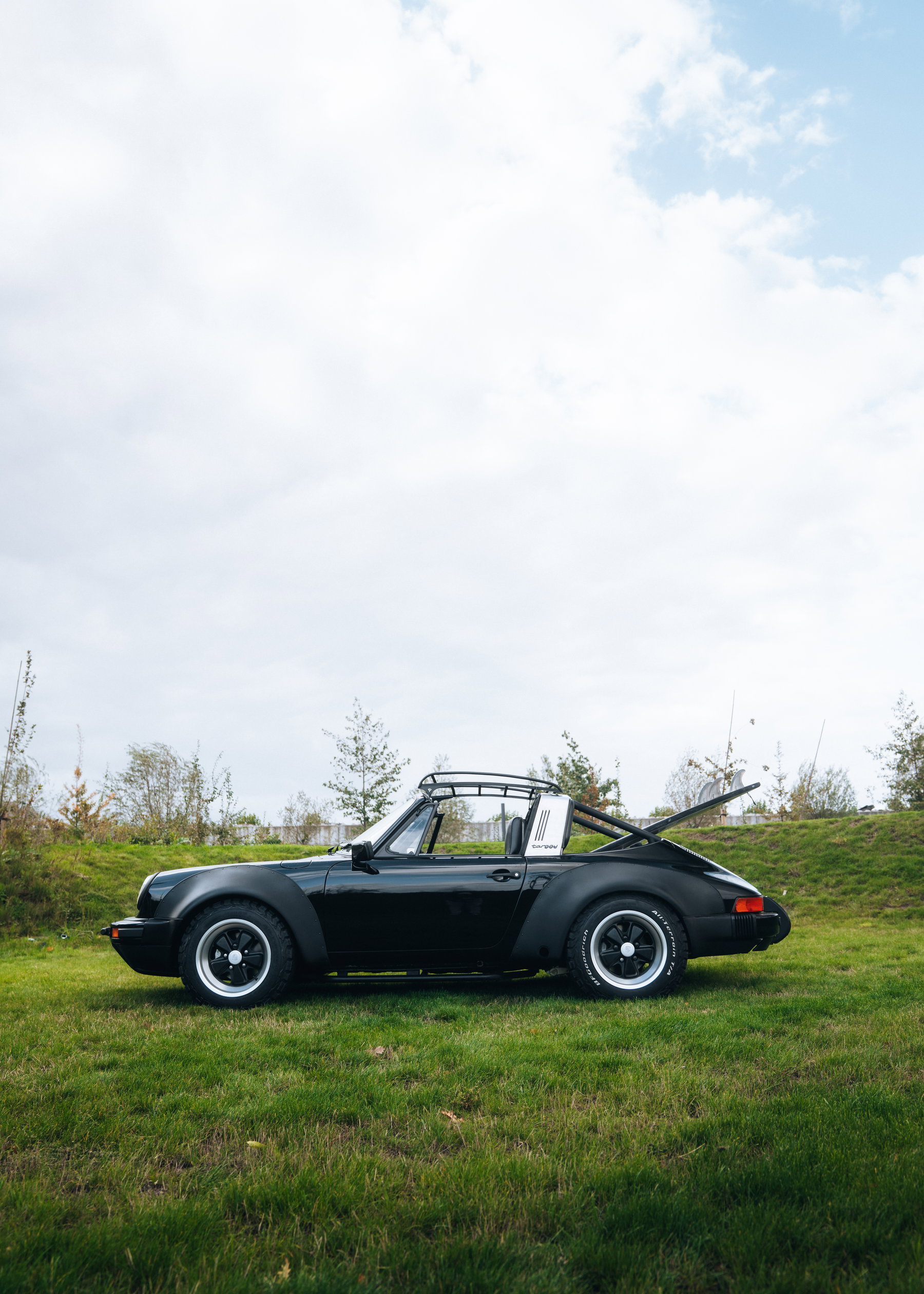 Porsche 911 Modified 1974 - elferspot.com - Marketplace for