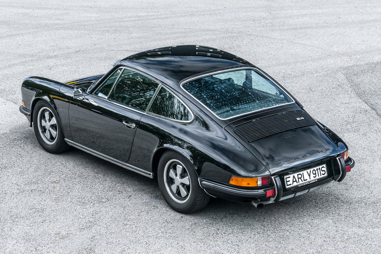 Porsche 911 S (F-Modell)