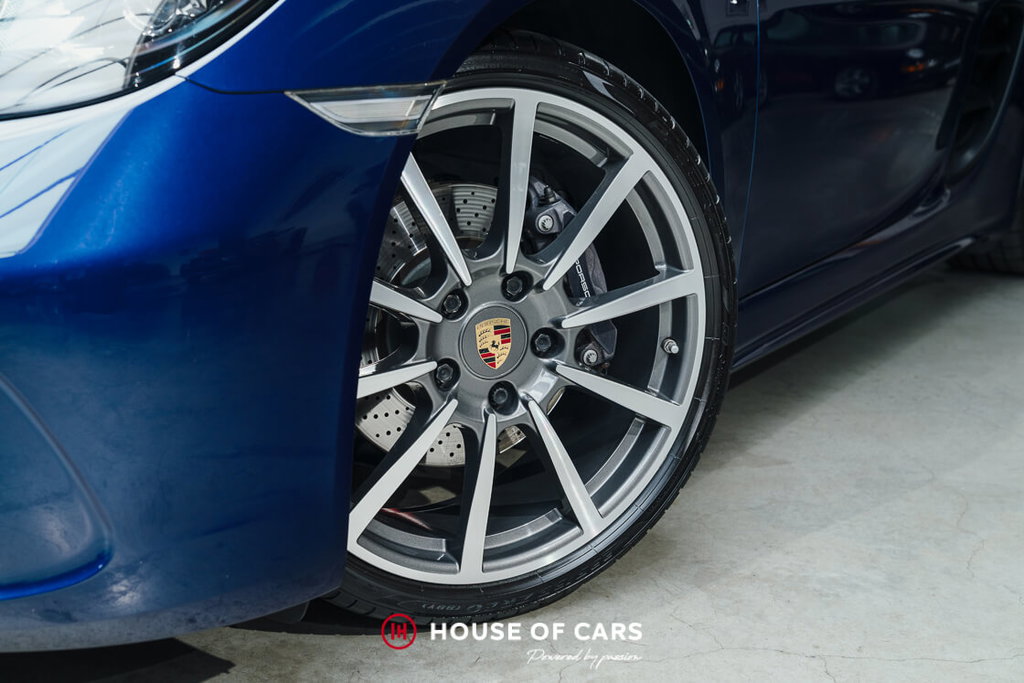 Porsche 718 Cayman