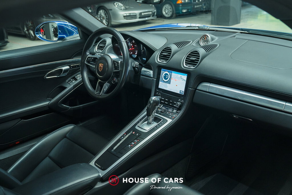Porsche 718 Cayman