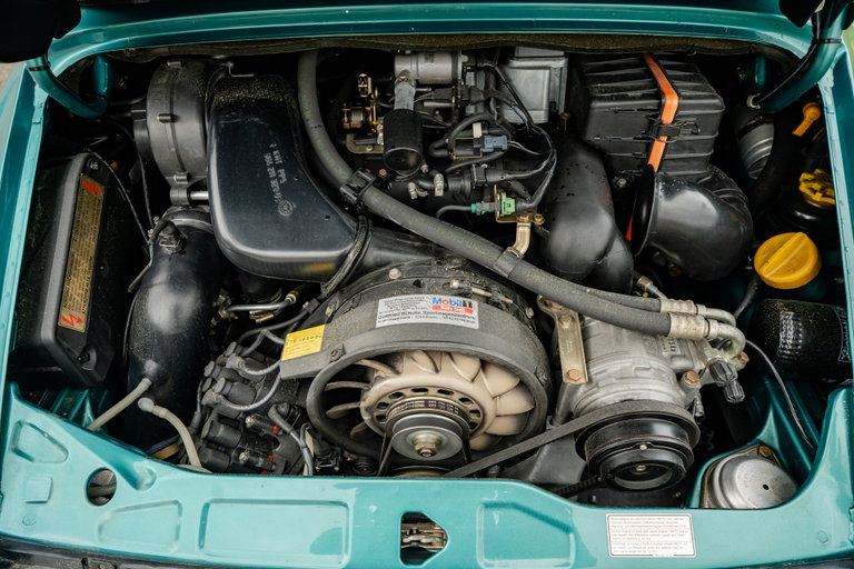 Porsche 964 Carrera 2