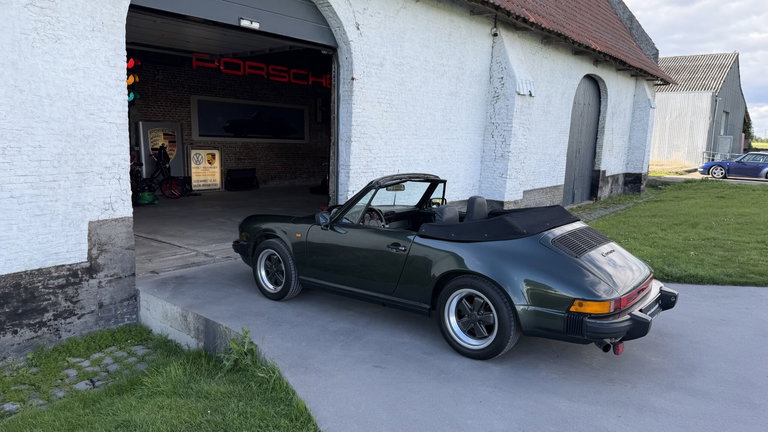 Porsche 911 Carrera 3.2