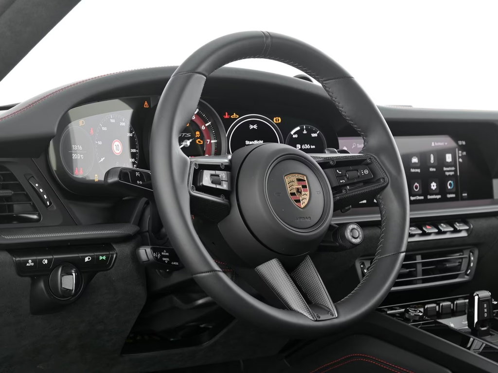 Porsche 992 Carrera GTS