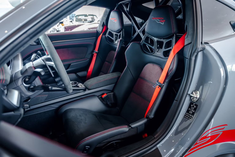 Porsche 992 GT3 RS