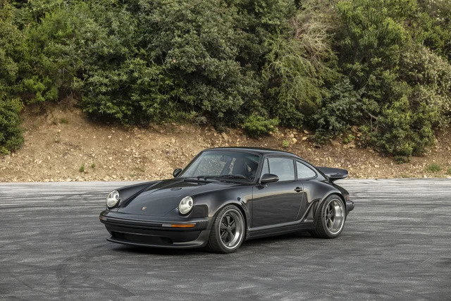 Porsche 911 Reimagined by Singer