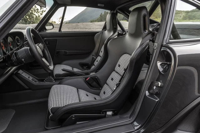 Porsche 911 Reimagined by Singer