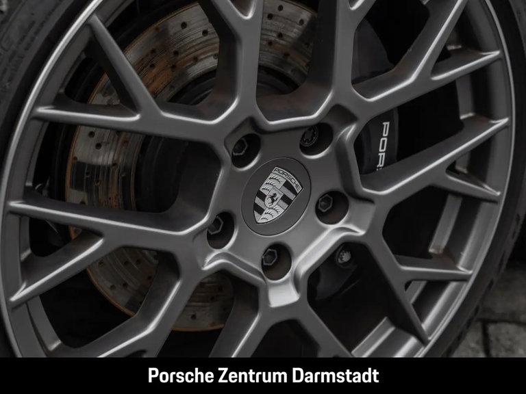 Porsche 992.2 Carrera