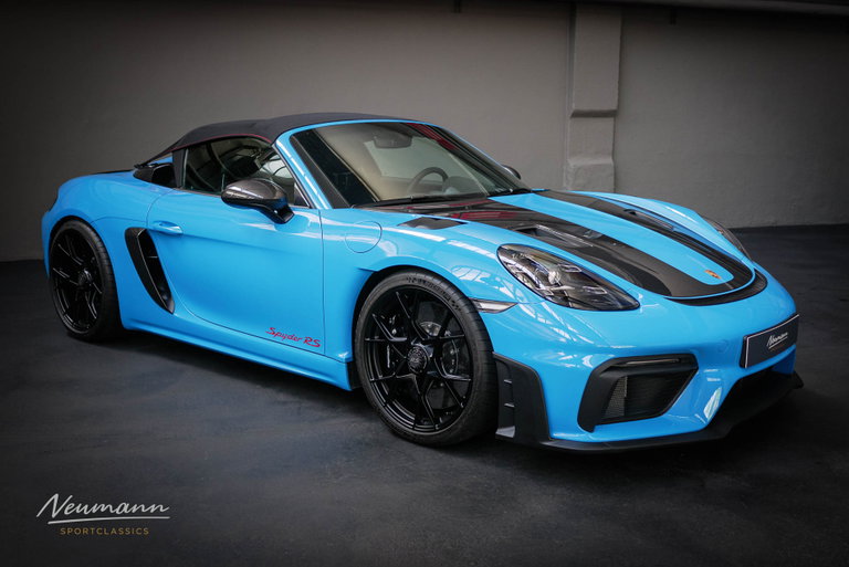 Porsche 718 Spyder RS