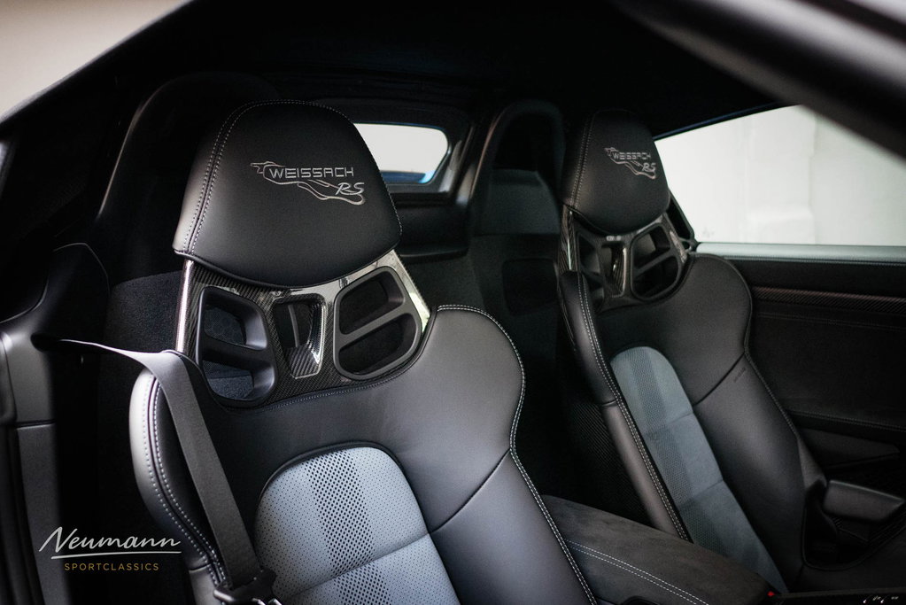Porsche 718 Spyder RS
