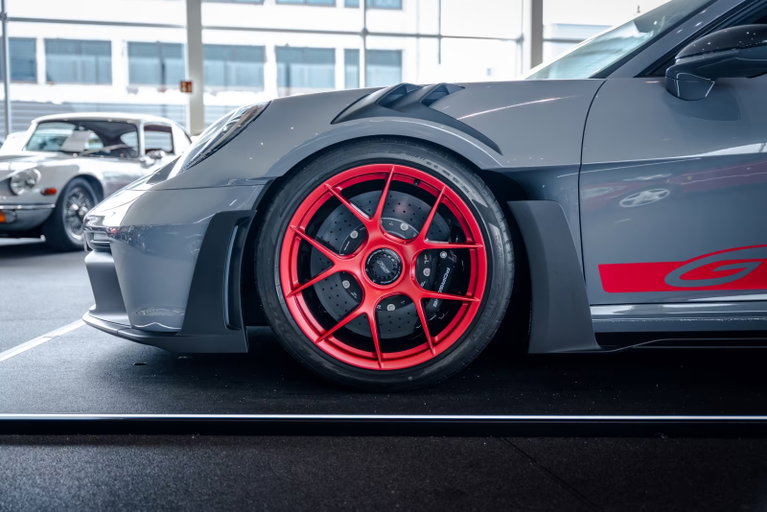Porsche 992 GT3 RS