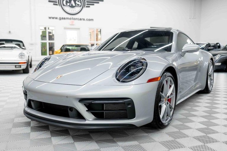 Porsche 992 Carrera GTS