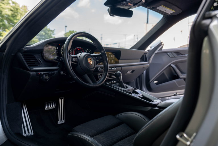 Porsche 992 GT3 Touring