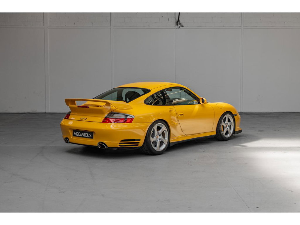 Porsche 996.2 GT2