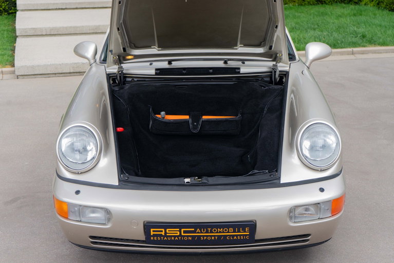 Porsche 964 Carrera 4