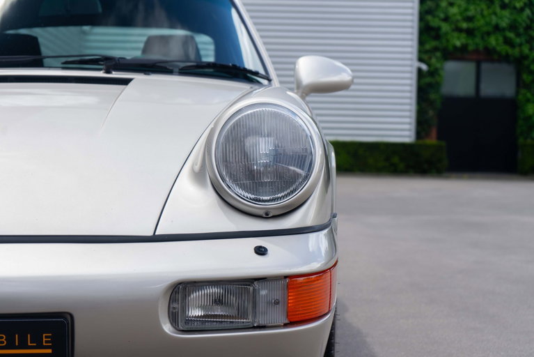 Porsche 964 Carrera 4