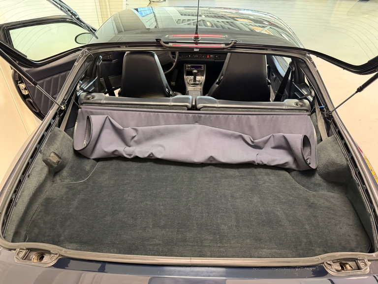 Porsche 968