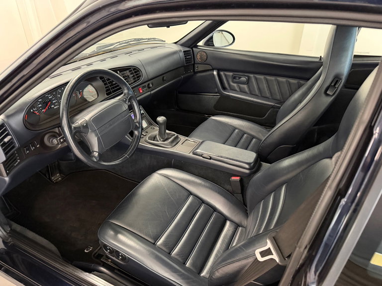 Porsche 968