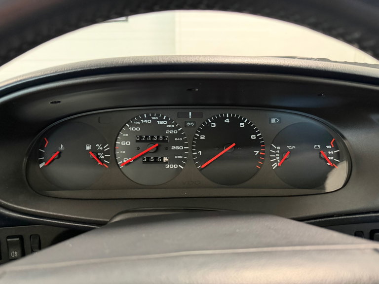 Porsche 968