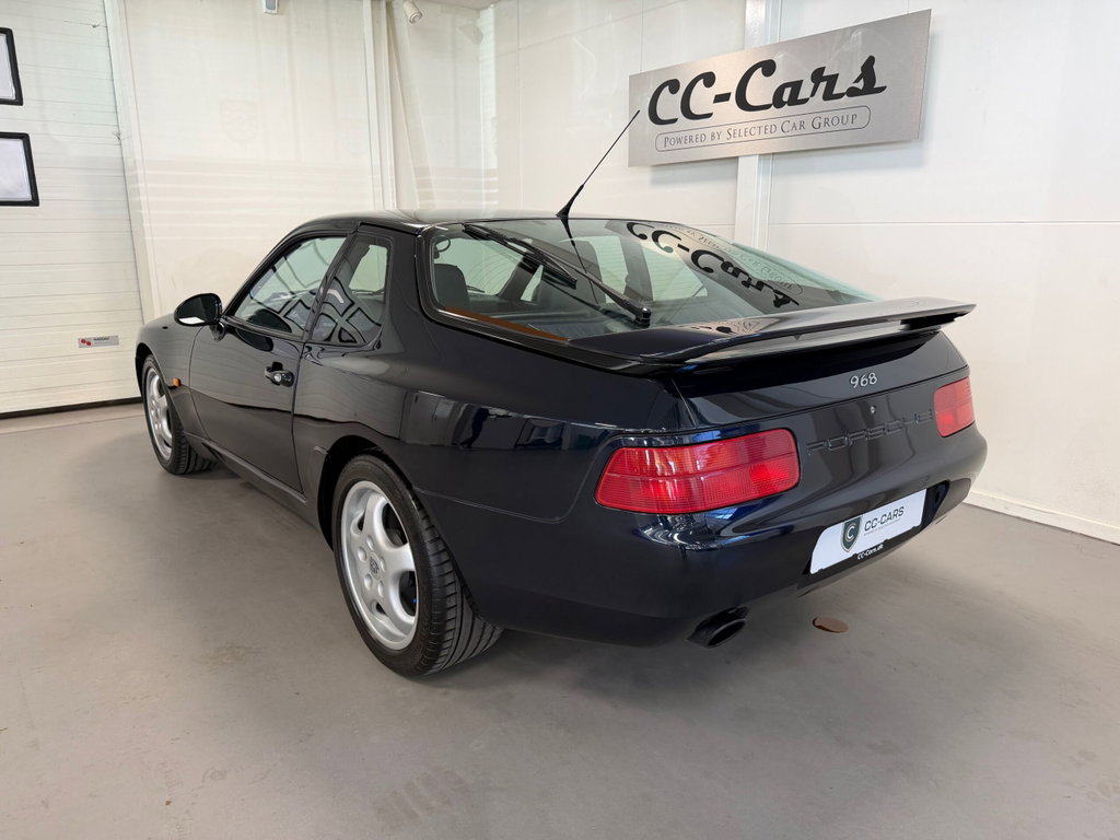 Porsche 968