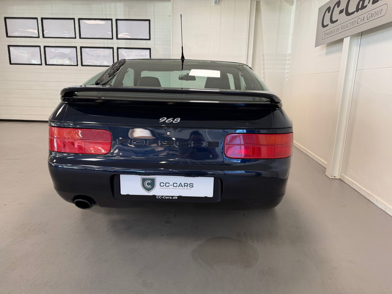 Porsche 968