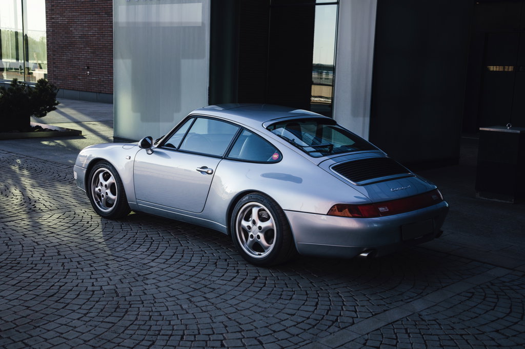 Porsche 993 Carrera 4