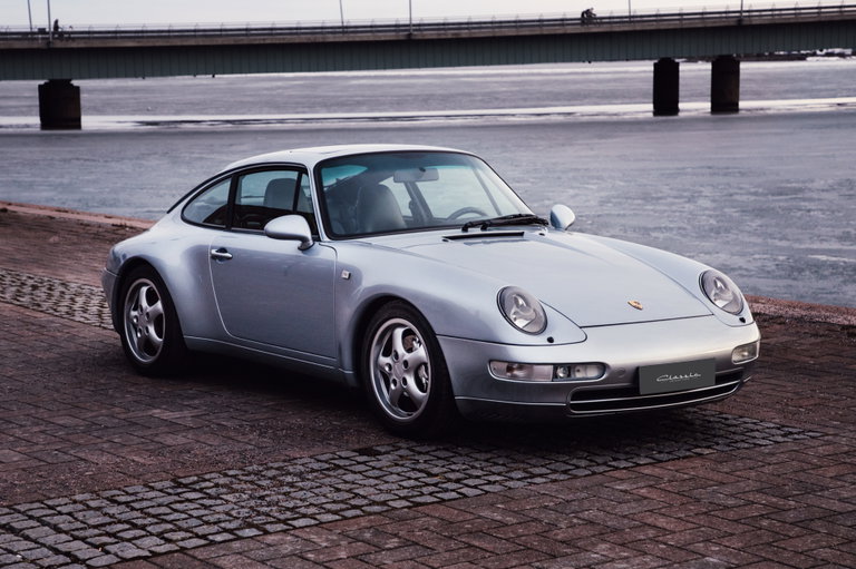 Porsche 993 Carrera 4