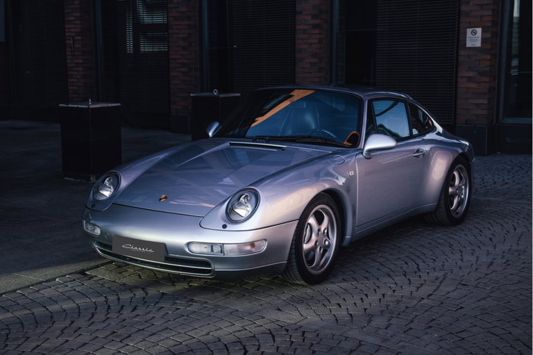 Porsche 993 Carrera 4