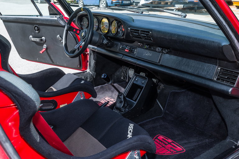 Porsche 911 Carrera 3.2 Clubsport